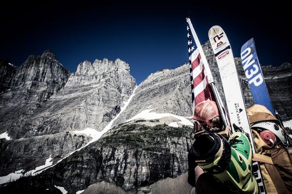 hammernutrition's tweet photo. #tbt to David Steele skiing the Iceberg Notch last 4th of July. #howihammer #america http://t.co/Ujd8eQ1F24 http://t.co/Z2iASDN7mH