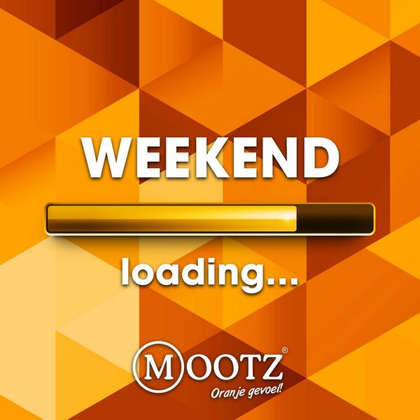 Nog een dagje en dan is het weekend! Kan je niet wachten op een drankje en een dansje? Kom Mootz met <a href="/OfficialKina/">Yannick Baniakina</a>