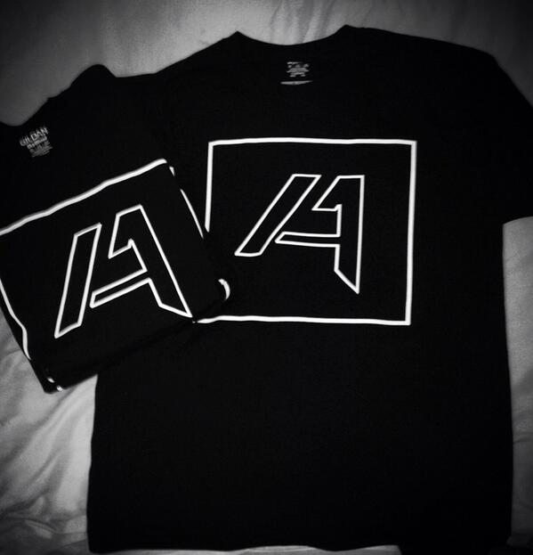 DivideAsOne's tweet photo. First run of the logo tees just arrived today!! Full orders will be placed in the near future #DivideAsOne http://t.co/vHuB9Gi2Gl