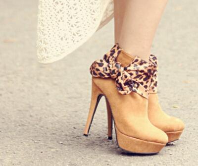 'THESE BOOTS ARE MADE FOR WALKIN' #BootsStyle #boots #cute #leopard #opposite #cuteboots
