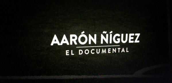 CaballeroElche's tweet photo. Dentro de muy poco:"- Aarón Ñiguez - El sueño Franjiverde" Os dejo un bonito avance: 
http://t.co/haCaL9SSbu http://t.co/MbZ5QeQqel #ElcheCF
