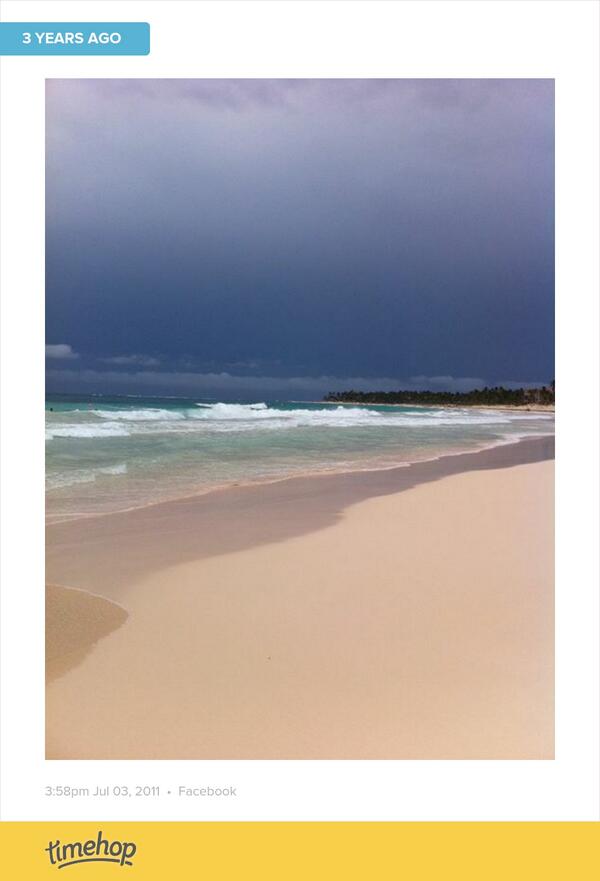 AngelaSD's tweet image. #TBT 3 years ago today I was sitting on this beach in Punta Cana!   timehop.com/c/fup:10150707…