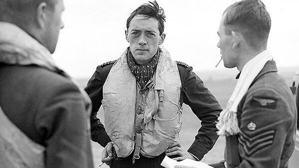 CameraguyRob's tweet image. The average age of an RAF pilot in 1940 was 20.