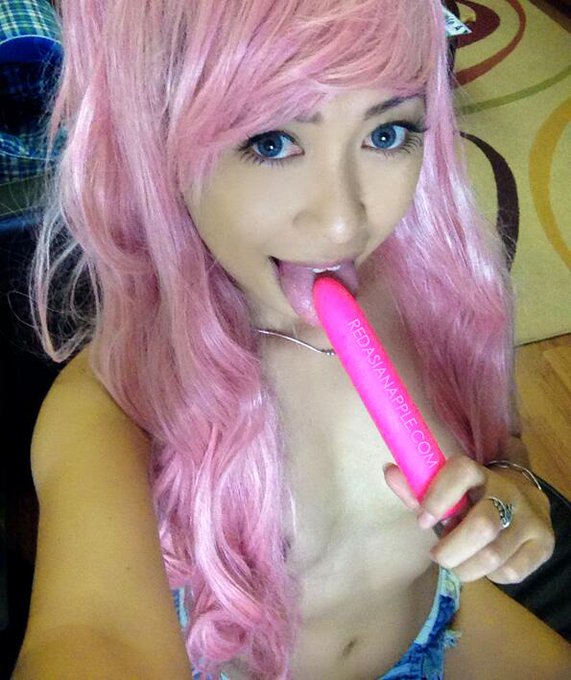 I like to lick it first...  @vagasstits @SexyLThings @BabesPromo2 #cosplay #camgirl #sologirl http://t<a class="tags" target="_blank" title="On Twitter" href="/?out=eyJ0eXAiOiJKV1QiLCJhbGciOiJIUzUxMiJ9.eyJpYXQiOjE3MjI5MzI2MjcsImlzcyI6InR3cG9ybnN0YXJzLmNvbSIsIm5iZiI6MTcyMjkzMjYyNywiZXhwIjoxNzU0NDY4NjI3LCJyZWRpcmVjdF91cmwiOiJodHRwczovL3R3aXR0ZXIuY29tL3ZhZ2Fzc3RpdHMifQ.0eW5swfvF5B6yfulcQt8-hJnSjsgVI8c5jOOlOD1pyMR7qBQ2NdQkh94-yukzjyaEoe_FilpwQ2i-lYCNiAwPg">@vagasstits</a><a class="tags" href="/tag/sexylthings">@sexylthings</a><a href="/tag/cosplay"class="tags"><span>#cosplay</span></a><a href="/tag/camgirl"class="tags"><span>#camgirl</span></a><a href="/tag/sologirl"class="tags"><span>#sologirl</span></a>