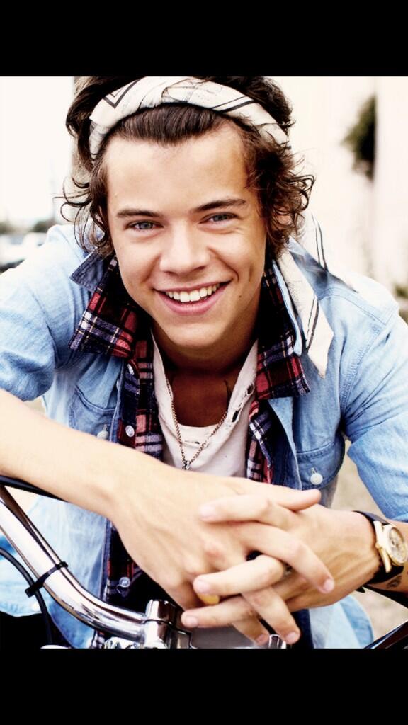 halpplease's tweet image. COME BACK