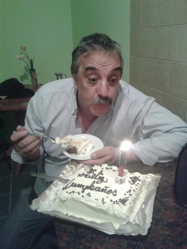 candezuliani's tweet photo. Te amo tanto, sos tanto para mi!! No hay forma de agradecerte tanto amor, Feliz cumpleaños tio! Te amo http://t.co/PtV2JvuTVA