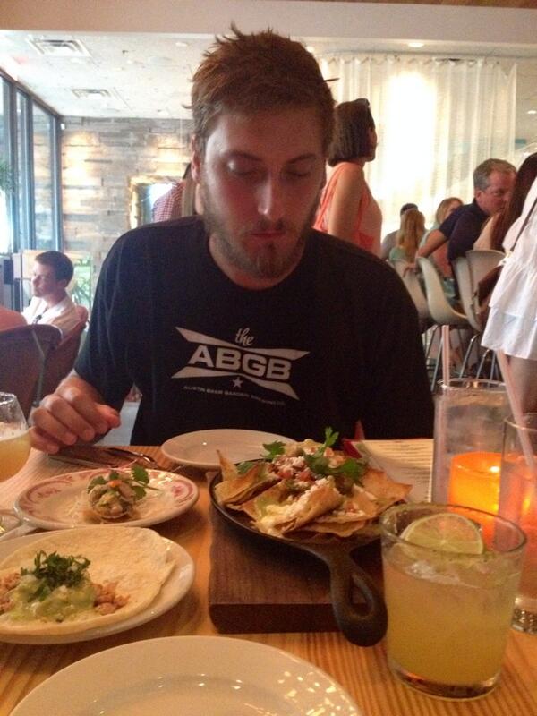 LHart89's tweet photo. Finally made it over to @LaCondesaAustin for some delicious drinks and food. Great way to start the holiday weekend! http://t.co/TQaozB7YBQ