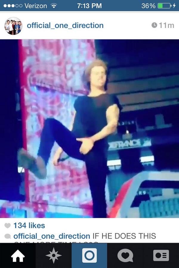 LarryTopper28's tweet image. No Harry, that's not what we do in public.
#harrystyles