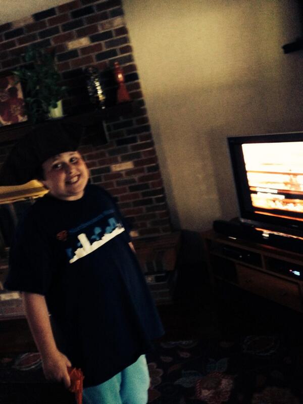 GretchDiGi's tweet photo. Thank goodness Sam loves everything "America" and fireworks. #autism #hyposensitive #mypatriot http://t.co/zzLWOTsa1K