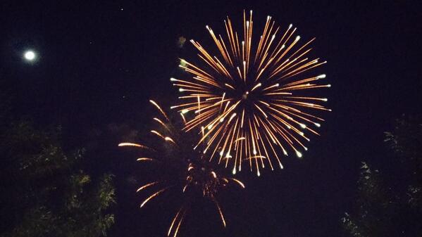 treezone199's tweet image. Fireworks in Lafayette was great ! #fireworks #4thofJuly2014