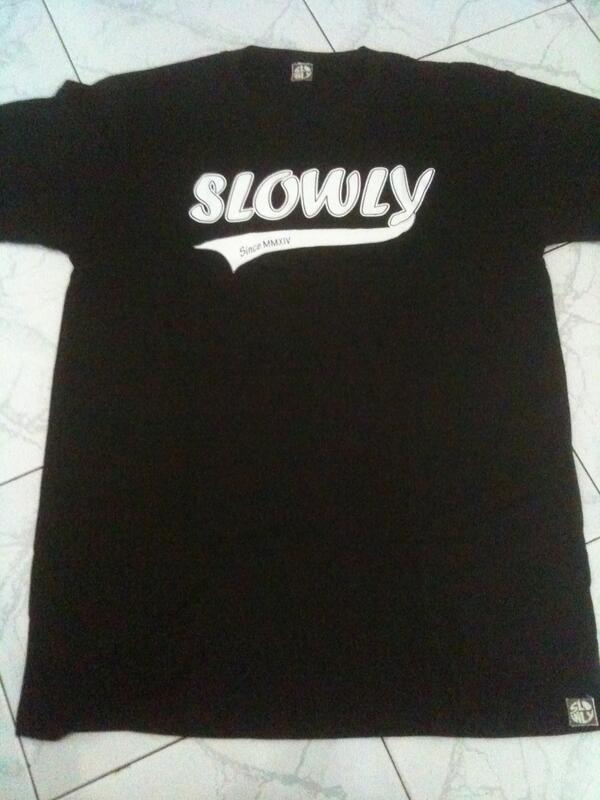 New T-Shirt Slowly Cloth ::
- SLOWLY Black White
IDR 100K 
L | XL