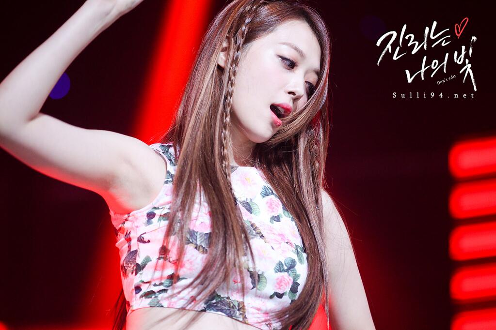 BrrlwEuCEAAXsGS.jpg:large