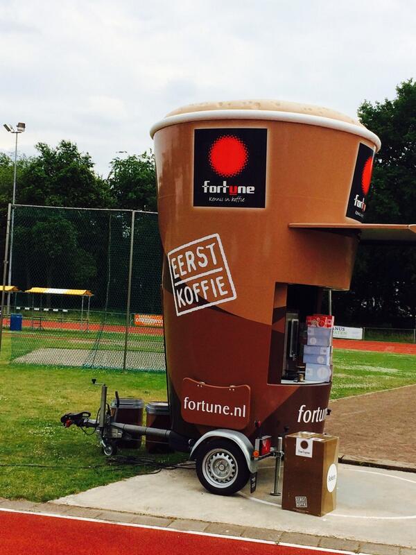 EdgarBlokker's tweet image. “@oosterhoutsamen: De koffiebar is nu ook geïnstalleerd. Nu nog de afnemers. #samenloop100 http://t.co/6eVYq8ecmm” Dat gaat mij wel lukken!!