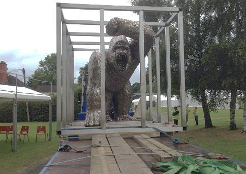 BC_MW's tweet image. He made it! See the VIP #Spoongorilla at this weekend&apos;s @llangollen_Eist