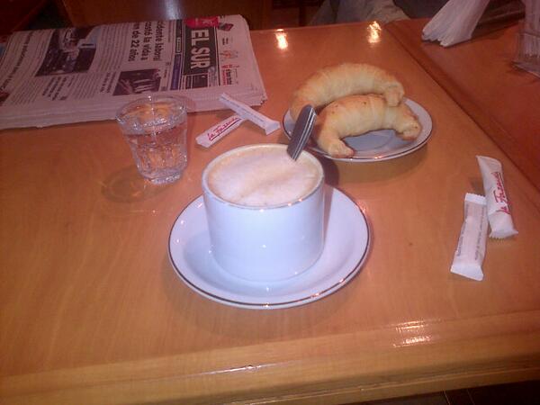 guillesequeira7's tweet image. Un Desayuno bien cargado. Para un dia bien cargado.. #EnVilla