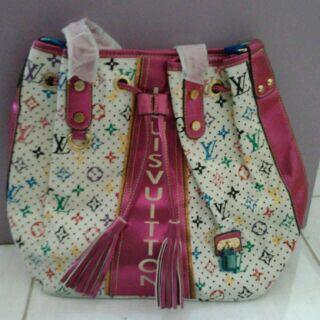 Shop_Assari tweet picture