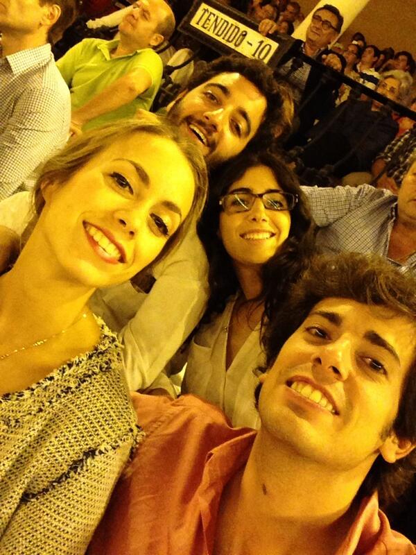 jlalvarez_'s tweet photo. Cerrrrfiiii taurino!! @maitempw @AdriHuelvaB @avaleraegea http://t.co/545vyafFQt