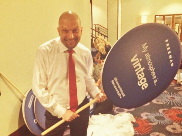 TeamIconify's tweet image. @Simonburton atmosphere is Vintage - what's yours? @FreemanintheUK @aeonews #aeoawards2014