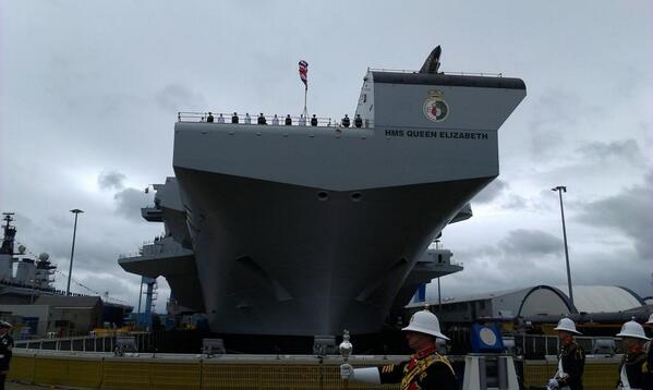 KaratzasMarine's tweet image. “@RoyalNavy: I name this ship Queen Elizabeth #HMSQueenElizabeth  Calm Seas and Fair Winds!