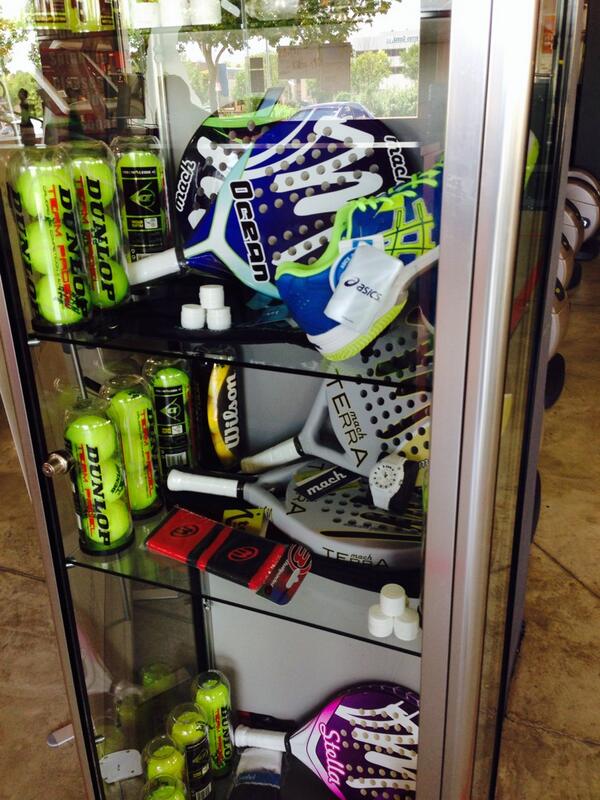 indoorbasicfit's tweet photo. @MACHPadel @Paquitoeldulce https://t.co/rsBuBzHrOz http://t.co/MROCvvj8nq