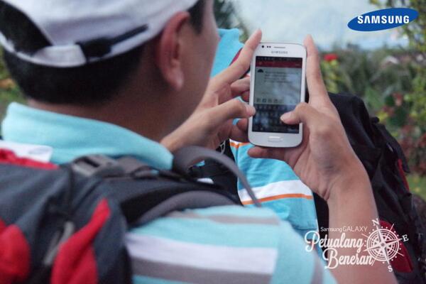 samsungID's tweet photo. Ngedit foto &amp; sharing di sosmed dgn GALAXY Ace 3 jd tantangan finalis #PetualangBeneran di Jailolo beberapa wkt lalu. http://t.co/HlCW824qyU