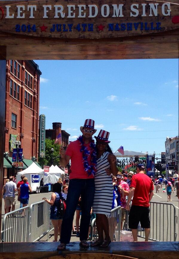 MerejoJR's tweet photo. Let freedom sing! Happy July 4th from #NashvilleJuly4 http://t.co/w37fR6MXUT