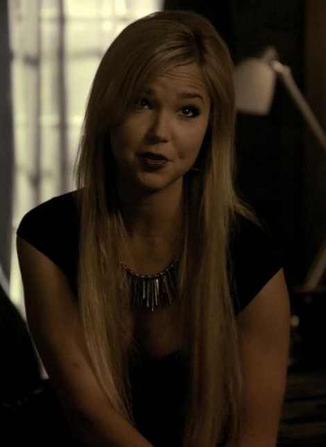 50SdeMF's tweet photo. SE BUSCA LEXI BRANSON, STEFAN NECESITA A SU AMIGA.
RT. http://t.co/O54Hn44ht2