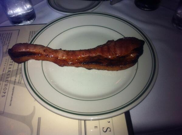 Michael Johns tweet media