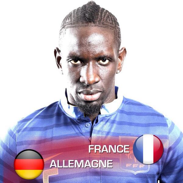TotalFoot_'s tweet photo. H-2 ! #FRA - #GER http://t.co/xHwy61looy