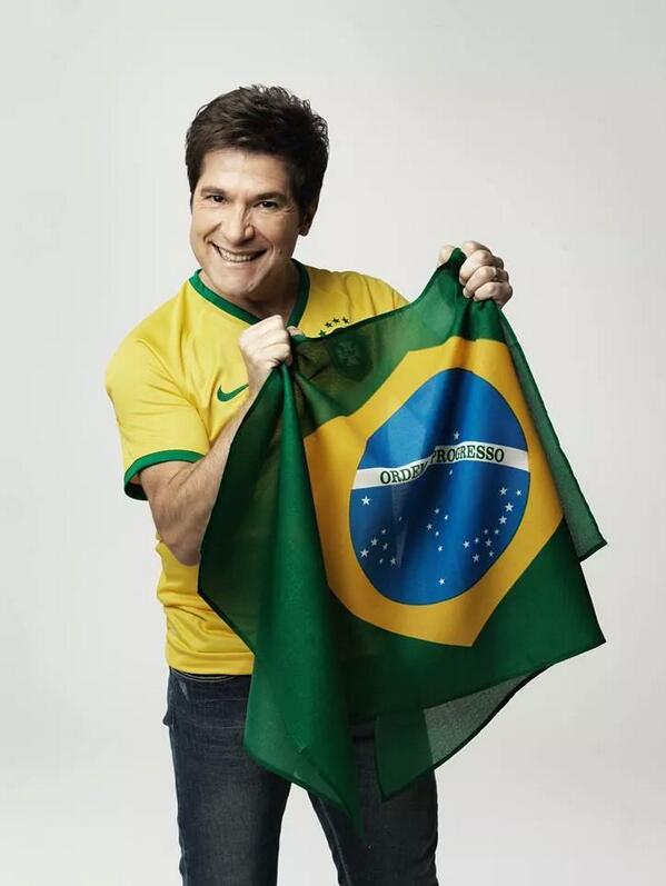 cantordaniel's tweet image. Vamos torcer hoje galera! #umasóemoção #umsócoração