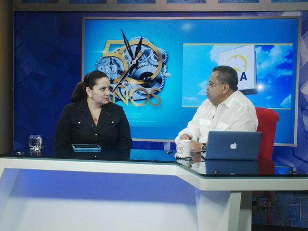 Estoy en vivo por @HCHFansClub con Eduardo Maldonado. El tema son los niños #migrantes. Espero sus comentarios