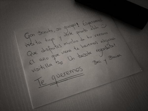 gonzaloJB92's tweet photo. ¡¡Adoro a estas chicas, son un amor!! Muchísimas gracias ☺ @BeaaGarrido @Blanca_Loler http://t.co/aDtIRmJh6N