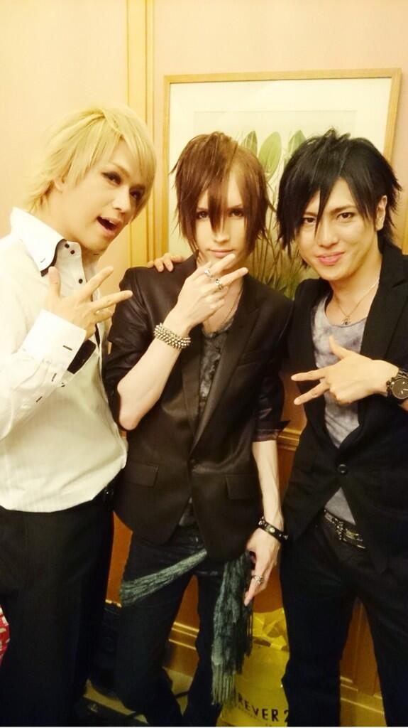 Dueljewel隼人 Auf Twitter 俺もだぜ びっくりしたぜ Yohio Seremedy 久しぶりにばるさんと隼人さんにも会ったよ 嬉しかったな Http T Co 5fjt2grncw