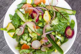 cbosh's tweet photo. @INTERAC Yummy salad I had today at @Oliver_Bonacini #InteracFoodCritic http://t.co/n1yRtEfnbc