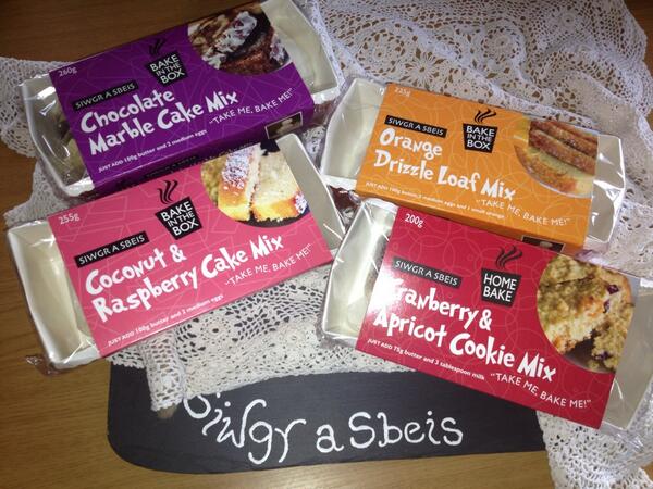 siwgrasbeis's tweet photo. Bake in the Box range now available @SparLlanrwst / rhos on Sea/ Penmaenmawr@BellisBrothers http://t.co/RydmAqcXrd