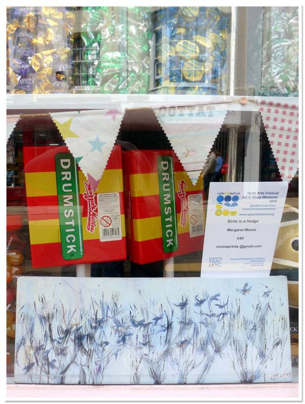 Art hiding among the lollypops in Union Street! All part of @rydeartsfest art in shop windows. What's your fav?