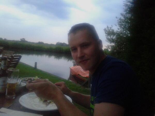 Met <a href="/HaaftenHarm/">harm van haaften</a> lekker uit eten :-)