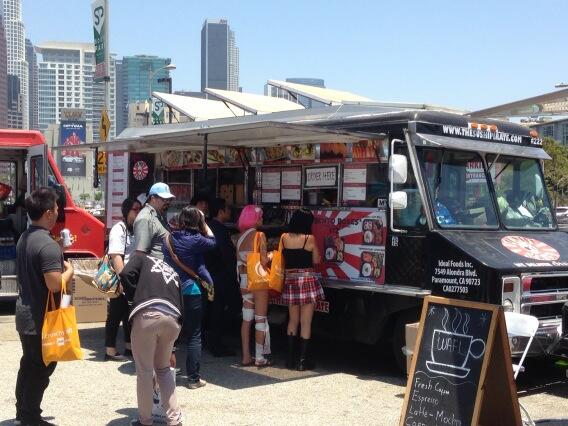 THESUSHIPIRATE's tweet photo. Second day at #anime #expo !! 12th &amp; figueroa till 8pm #sushi #pirate http://t.co/bQi45jyQV7
