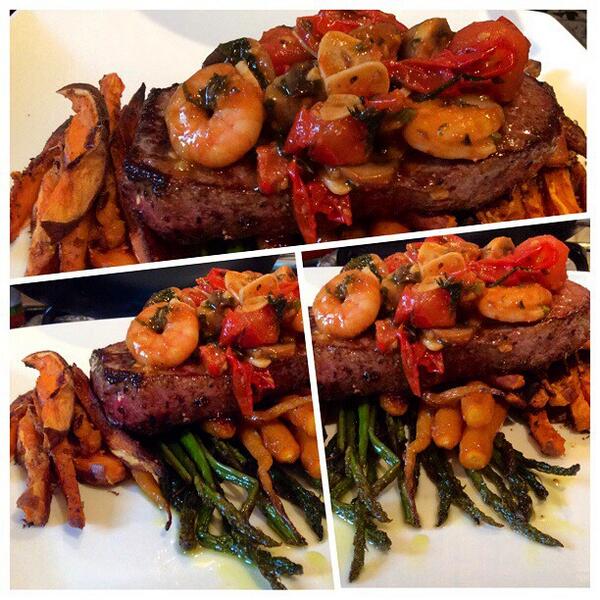 Surf n' turf #beef #sirloin #prawns