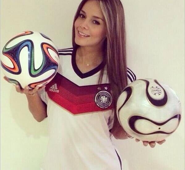 msh3at's tweet photo. مبروك لكم #GER

#المانيا http://t.co/HwAq4rBLfI