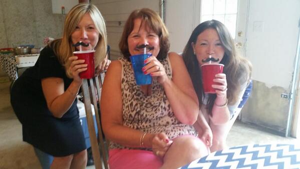 MeghanSullivan8's tweet photo. July 4th. #ArthurWho http://t.co/F8DqnsHHBY
