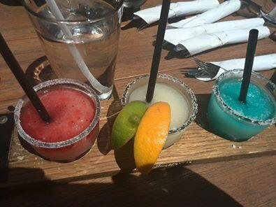 asiants's tweet photo. my birthday drinks with my friends @lonestar ottawa....

#happybirthdaytome http://t.co/ert6pe5MrB