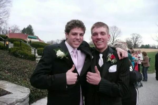 brycehansell's tweet image. Happy Birthday America. Happy Birthday Tyler @TStephan15 #USA #prom2008