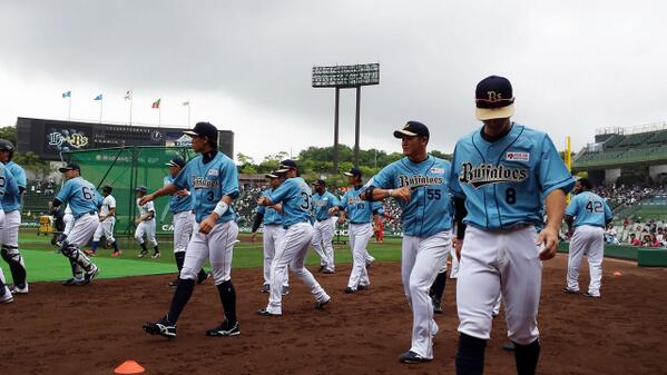 オリックス バファローズ チーム情報 Bs夏の陣14 初陣 ストリームブルーのユニフォームで いざ出陣 Bs14 Npb Http T Co Jdlhafs9bs