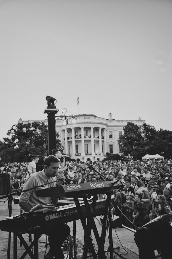 OurNameIsFun's tweet photo. one year ago today. happy 4th of july! #danielsilbert http://t.co/gBRwtE3sAM