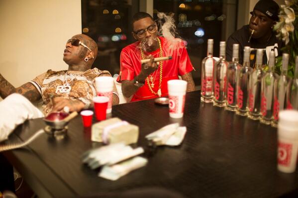 silent rupture National census Soulja Boy (Draco) on Twitter: "Rich Gang http://t.co/tAPBwUNHco" / Twitter