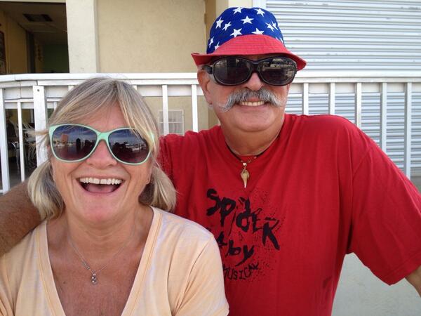 Hillary L. tweet media