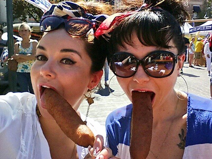 #Appropriate #4thofJuly Reno w @SiouxsieQJames #gawdblessamerica http://t.co/q1Xl8J8Os5<a href="/tag/appropriate"class="tags">#Appropriate</a><a href="/tag/4thofjuly"class="tags">#4thofJuly</a><a class="tags" target="_blank" title="On Twitter" href="/?out=eyJ0eXAiOiJKV1QiLCJhbGciOiJIUzUxMiJ9.eyJpYXQiOjE3MjI0MDA3MTgsImlzcyI6InR3cG9ybnN0YXJzLmNvbSIsIm5iZiI6MTcyMjQwMDcxOCwiZXhwIjoxNzUzOTM2NzE4LCJyZWRpcmVjdF91cmwiOiJodHRwczovL3R3aXR0ZXIuY29tL1Npb3V4c2llUUphbWVzIn0.gv9PwROIv4ThLQcOvOtURzHduDUjyZ_IXKpGoJ36bTa5RY-q1ANhnmdF4rbP0mCzKEoTnSxisq2xRrnjPVVmCw">@SiouxsieQJames</a><a href="/tag/gawdblessamerica"class="tags"><span>#gawdblessamerica</span></a>