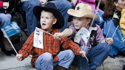 FraserwayRVRent's tweet image. Yeeehaaa! The Calgary Stampede kicked off with a parade. Are you going? FMI: bit.ly/1pKazHd @TourismCalgary