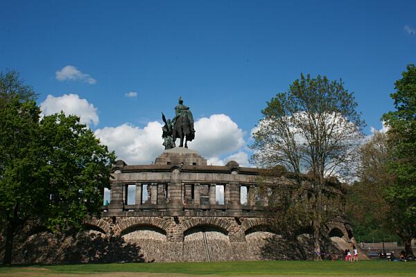 Das #DeutscheEck in #Koblenz von hinten.